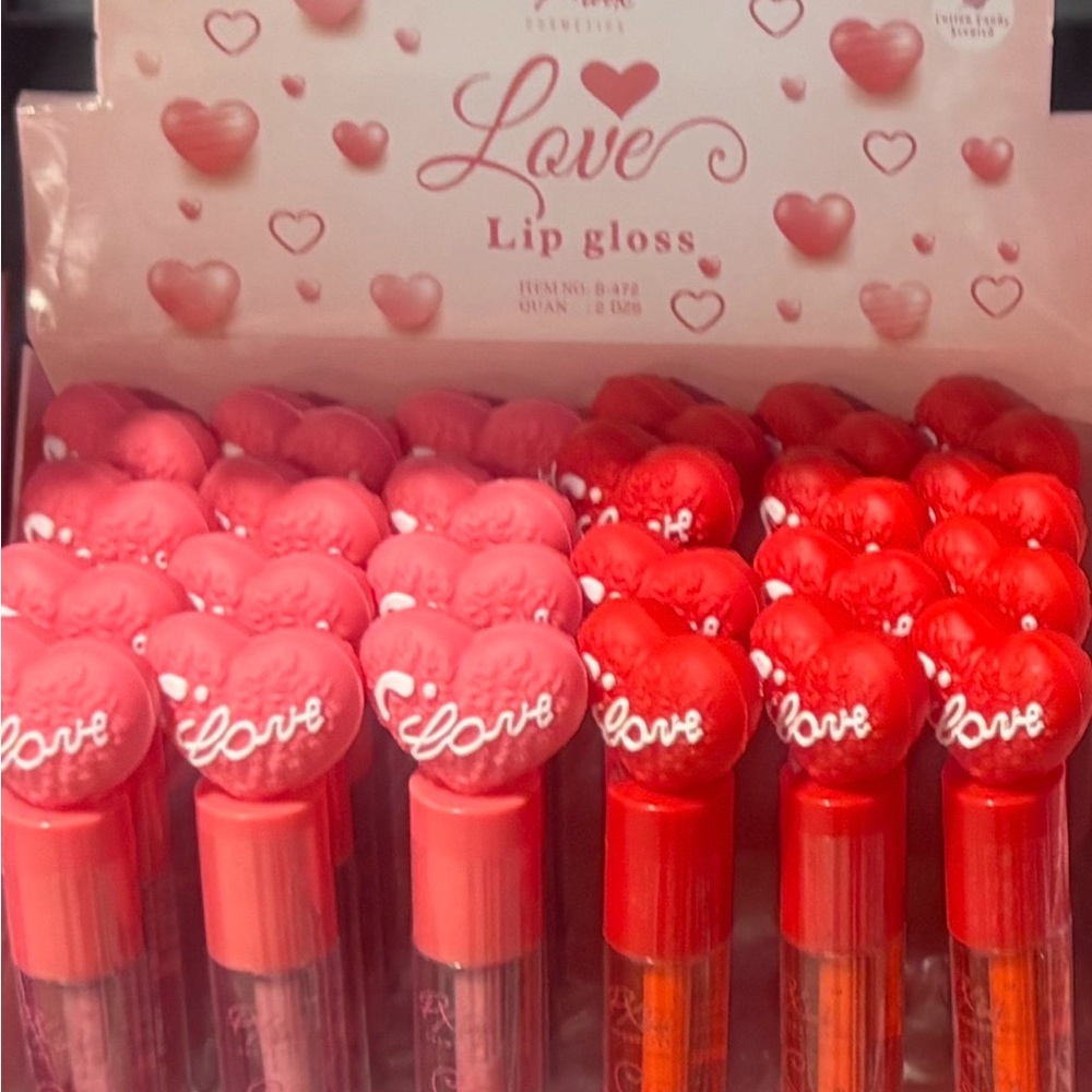 Love Lip Gloss Set